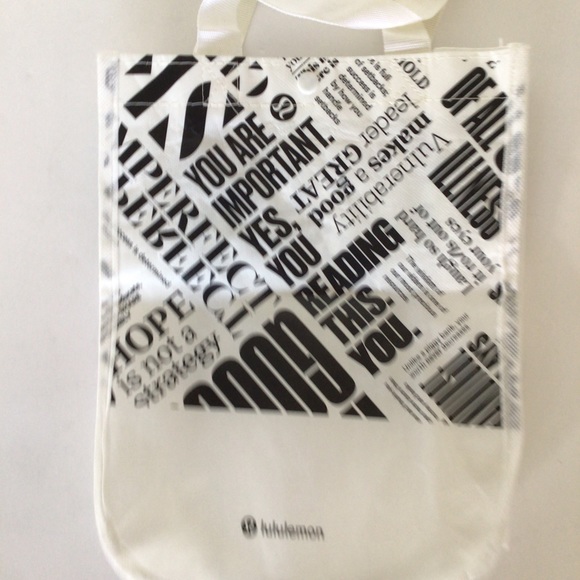 LULULEMON REUSABLE TOTE BAG SMALL - Picture 2 of 12
